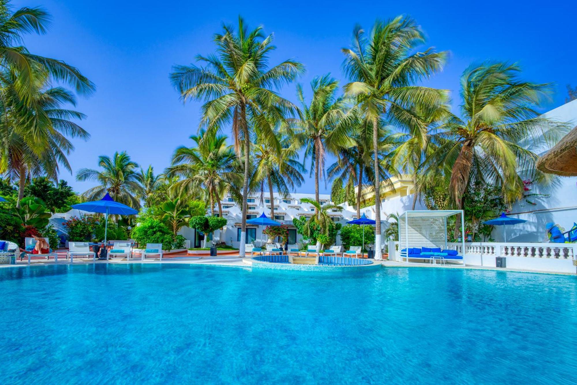 Hotel Africa Queen Сомоне Екстериор снимка