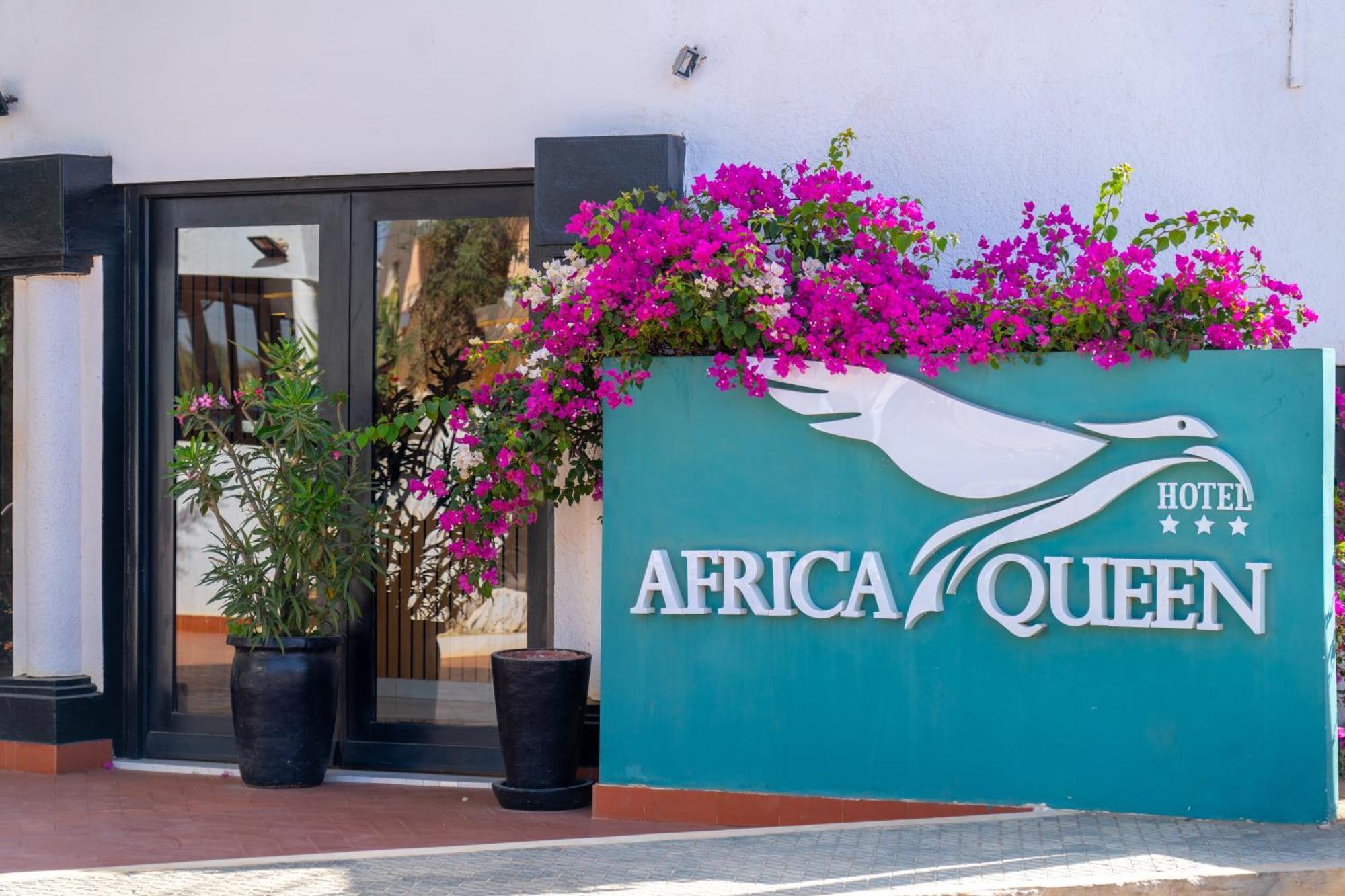 Hotel Africa Queen Сомоне Екстериор снимка
