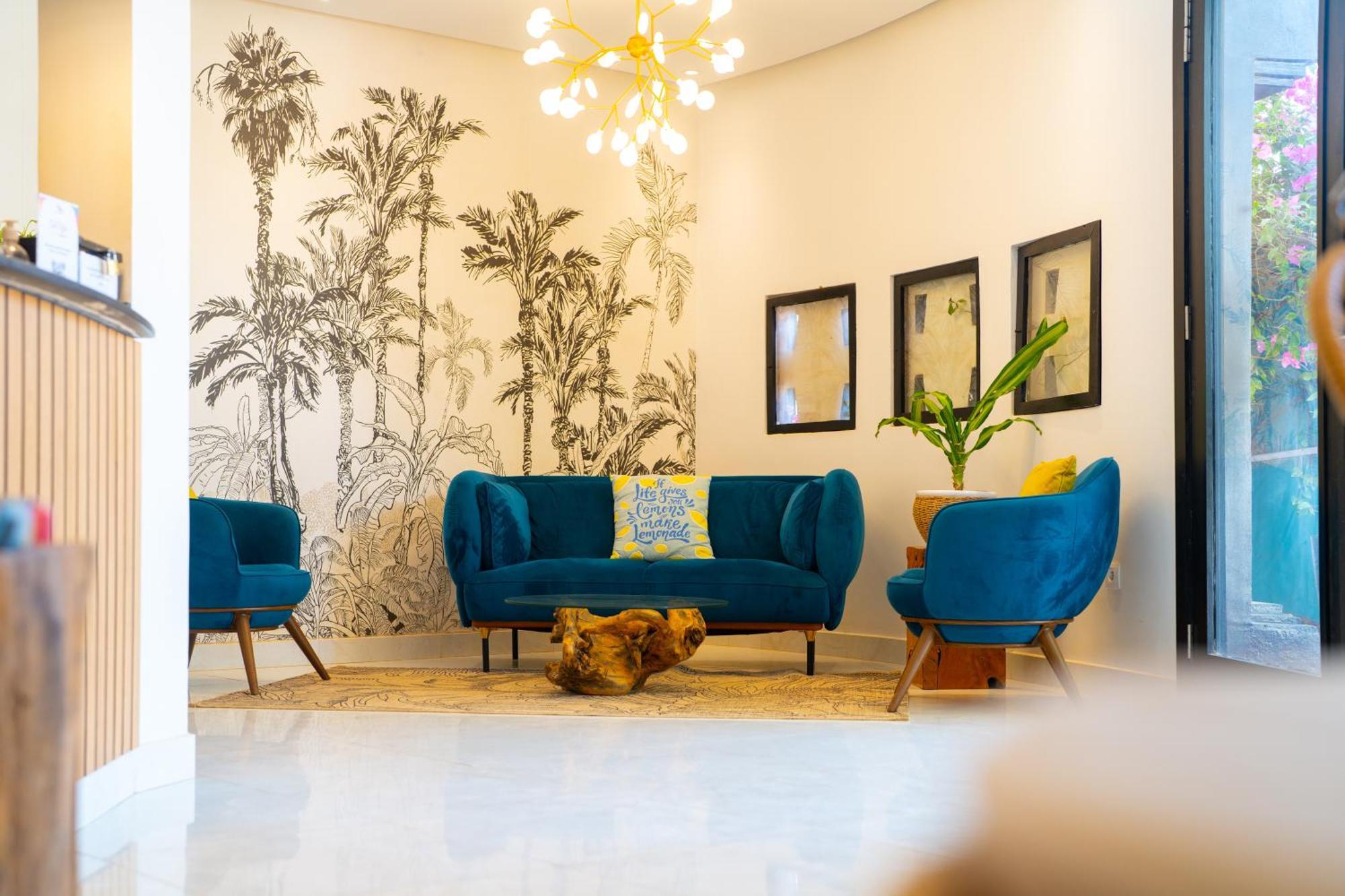 Hotel Africa Queen Сомоне Екстериор снимка